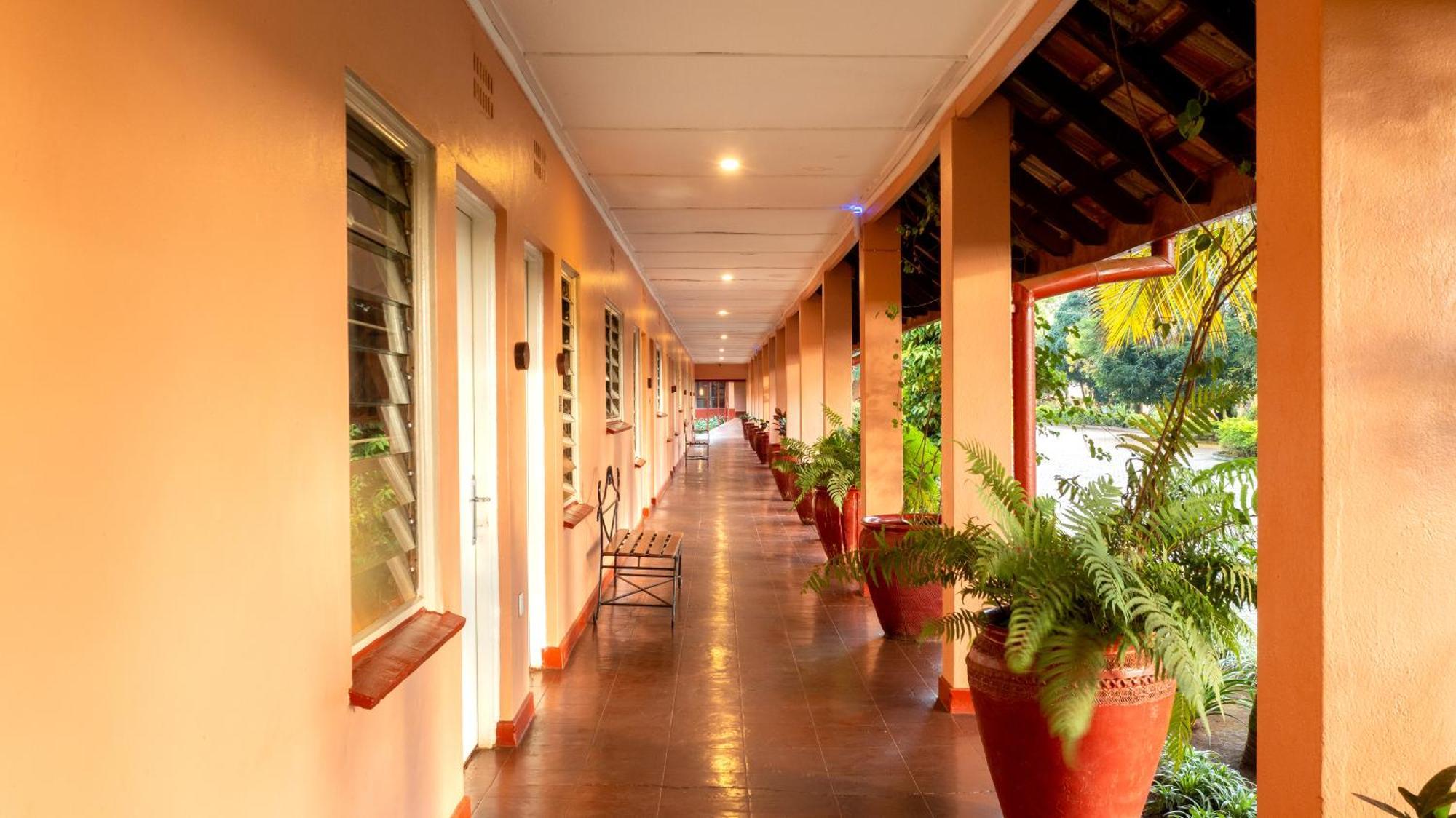Masindi Hotel Kültér fotó