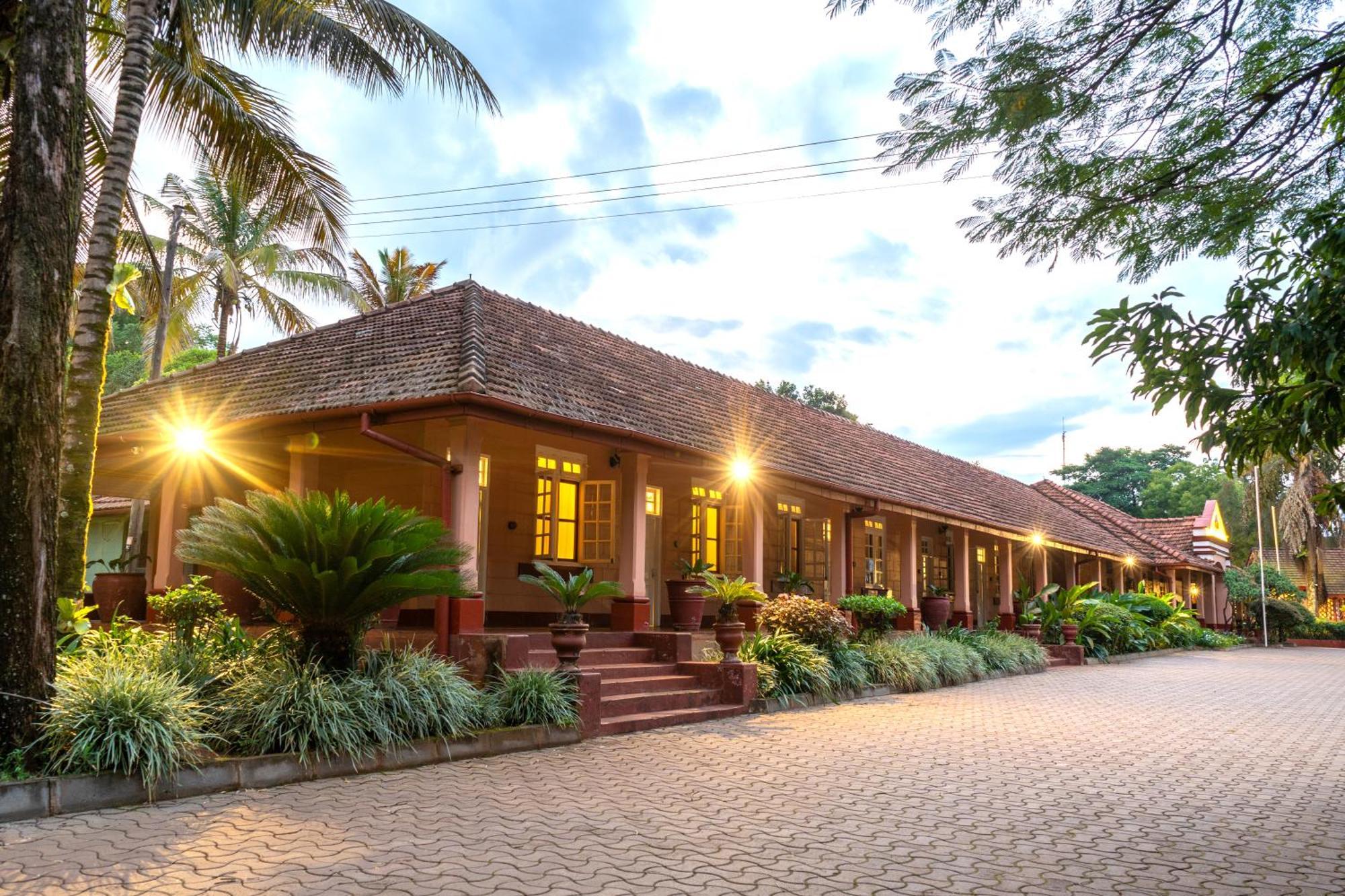 Masindi Hotel Kültér fotó