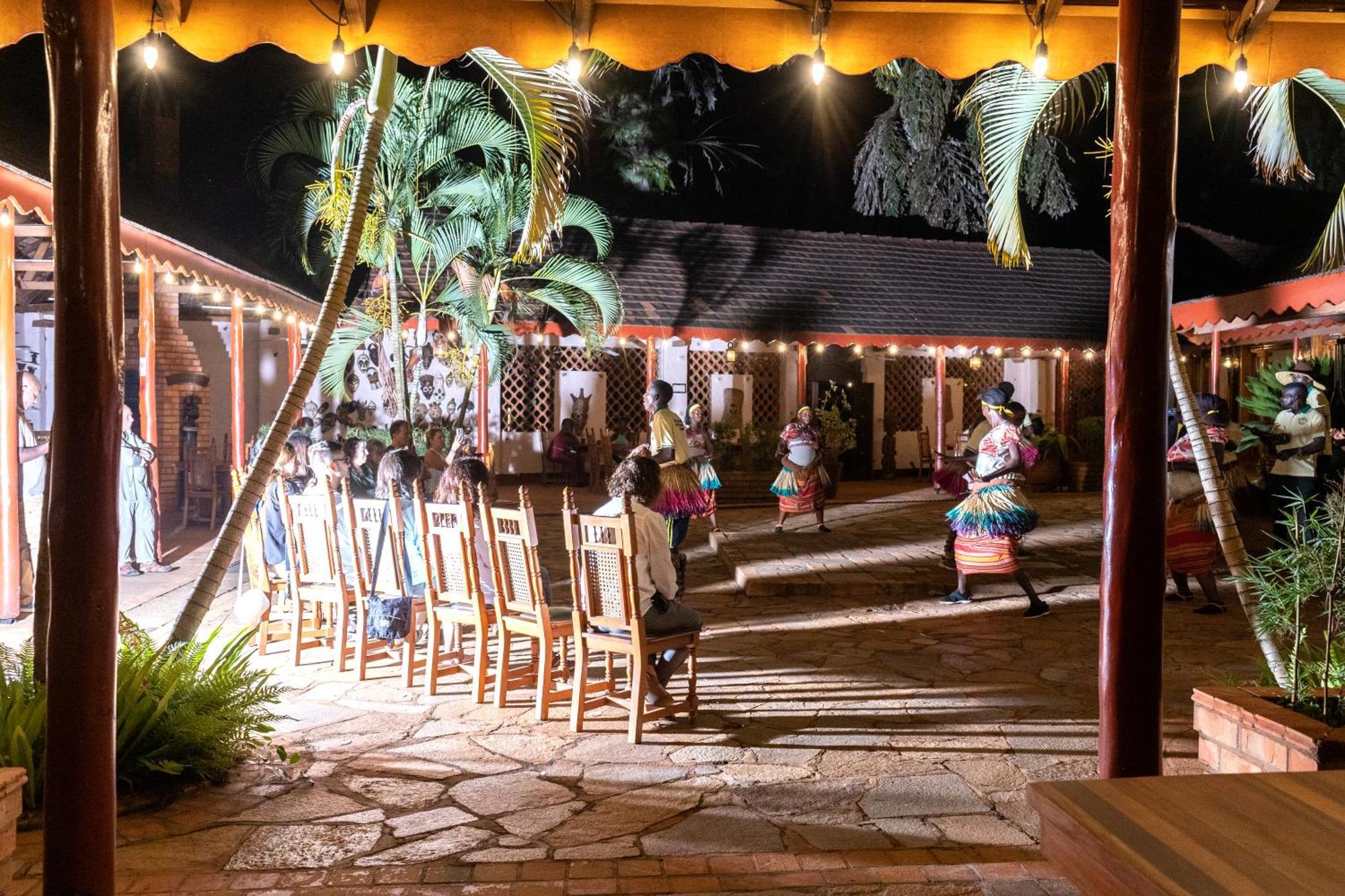 Masindi Hotel Kültér fotó