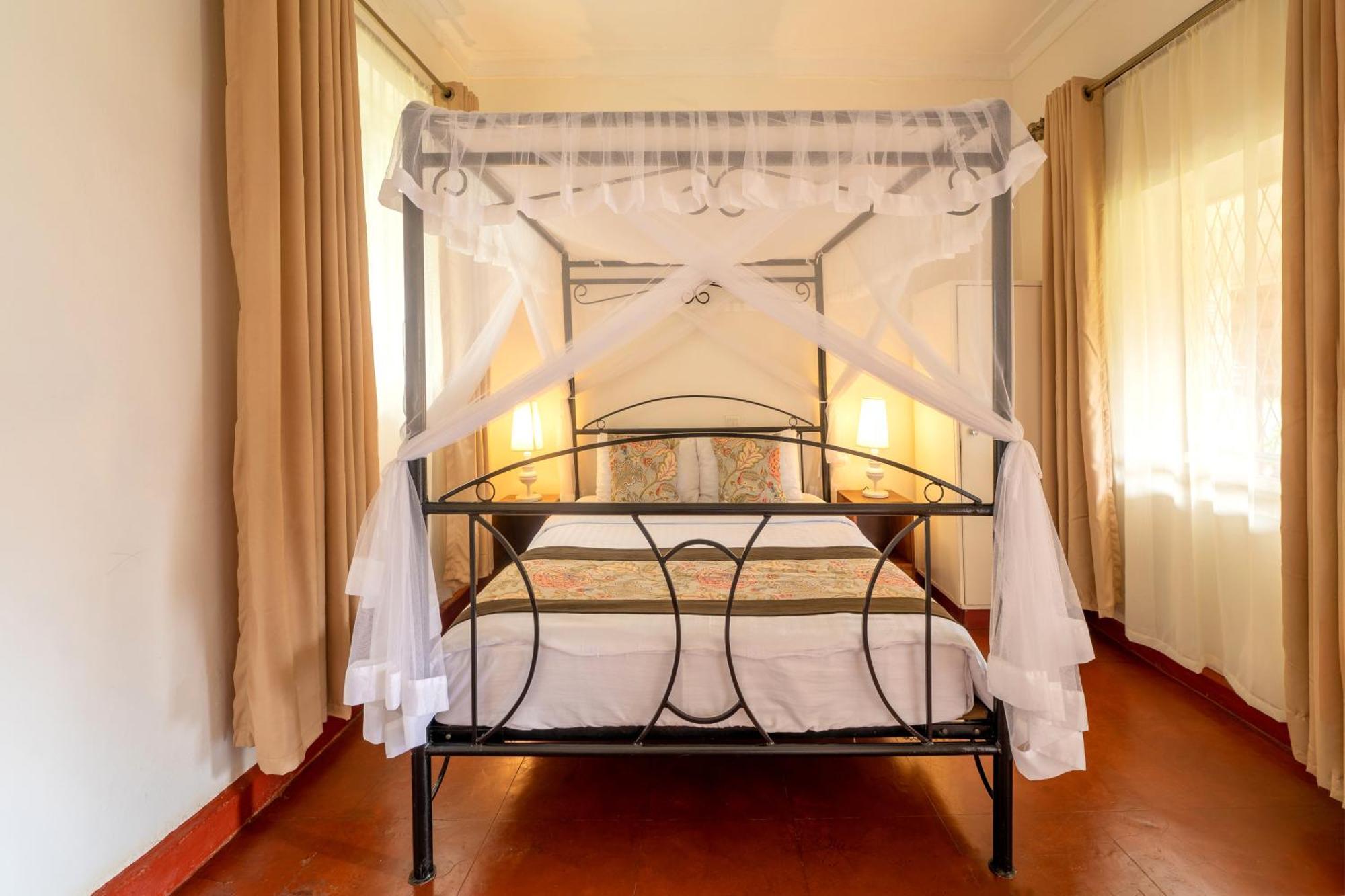 Masindi Hotel Kültér fotó
